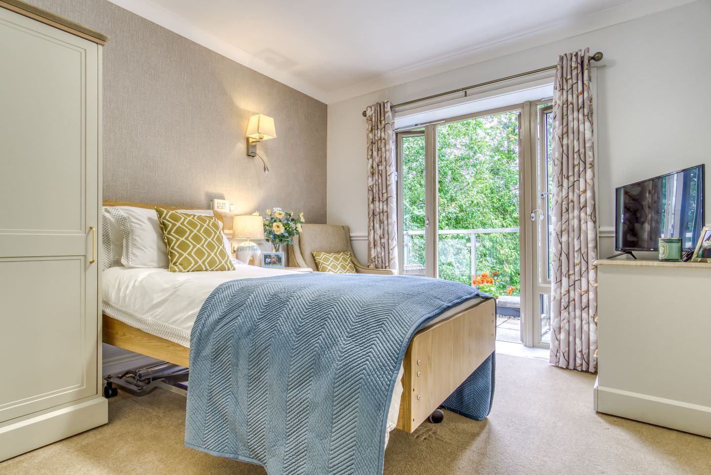 Nantwich care bedroom