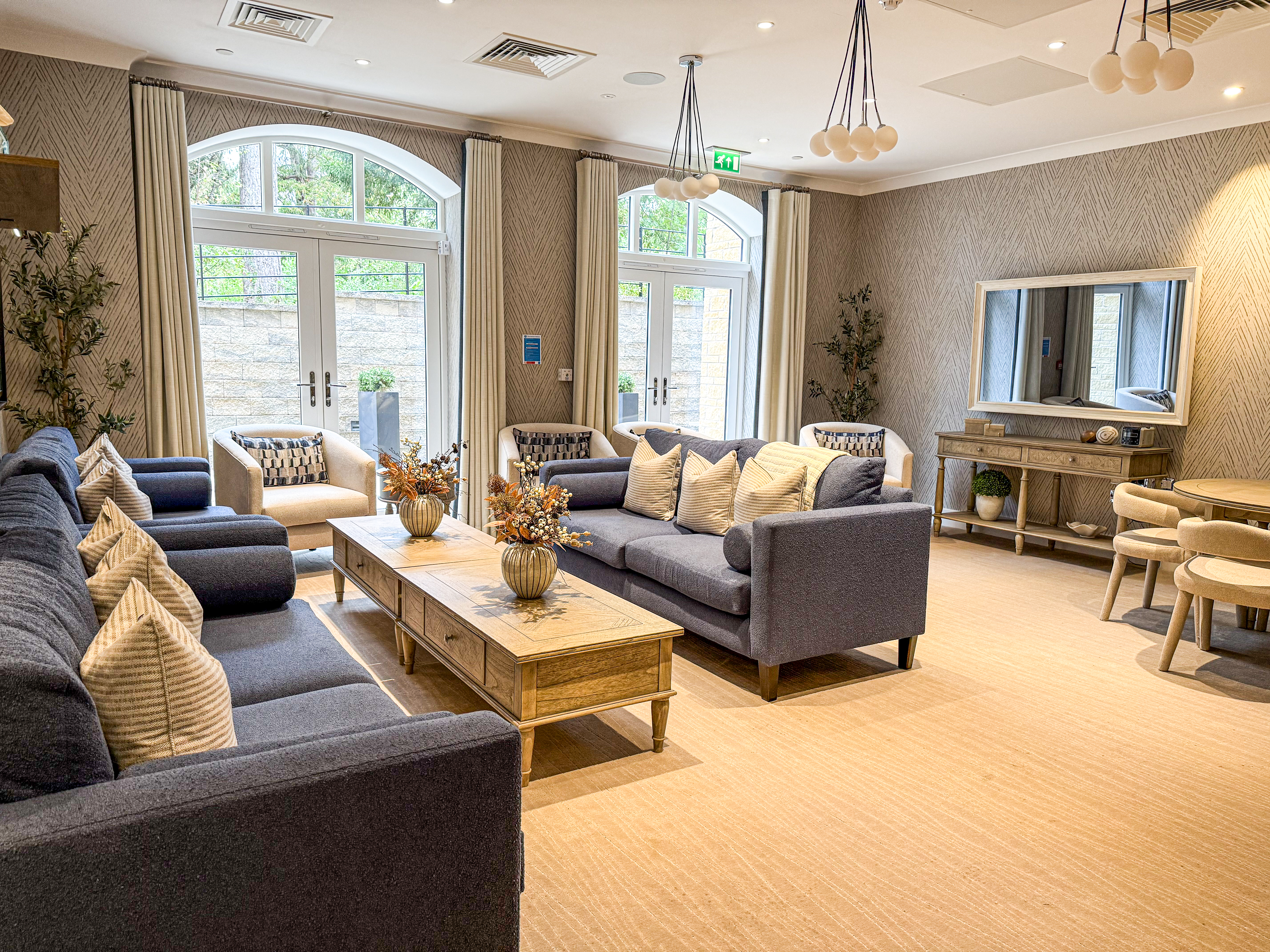 Lounge area at Richmond Villages Wood Norton