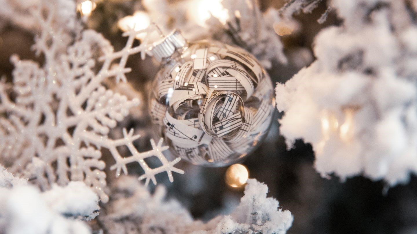 Musical bauble 