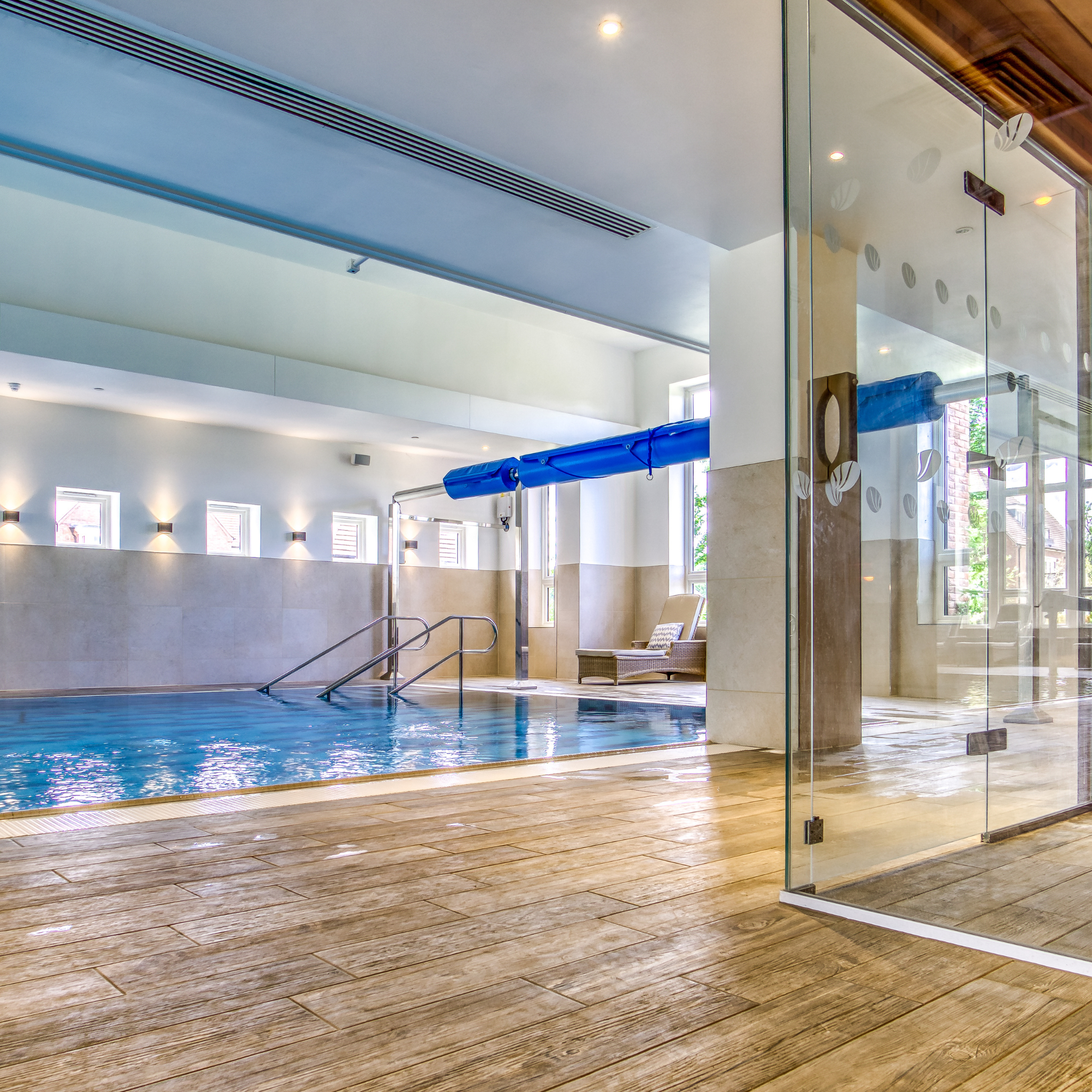 Spa pool and sauna