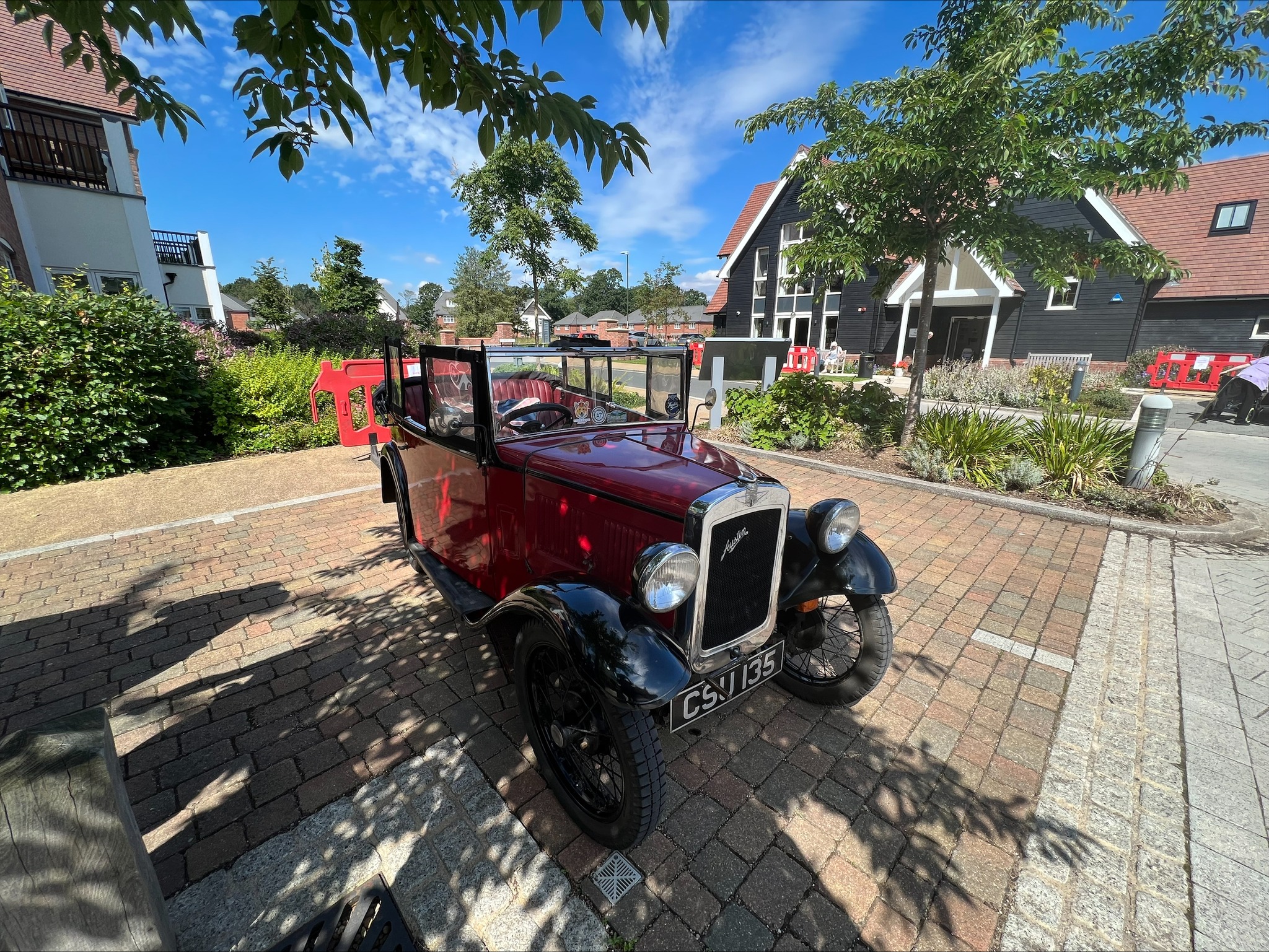 Vintage car at Richmond Villages