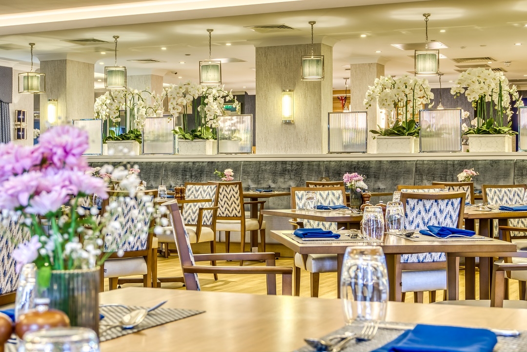 Restaurant and café bar  at Richmond Villages Wood Norton