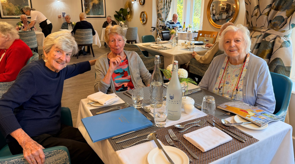 Ladies Who Lunch