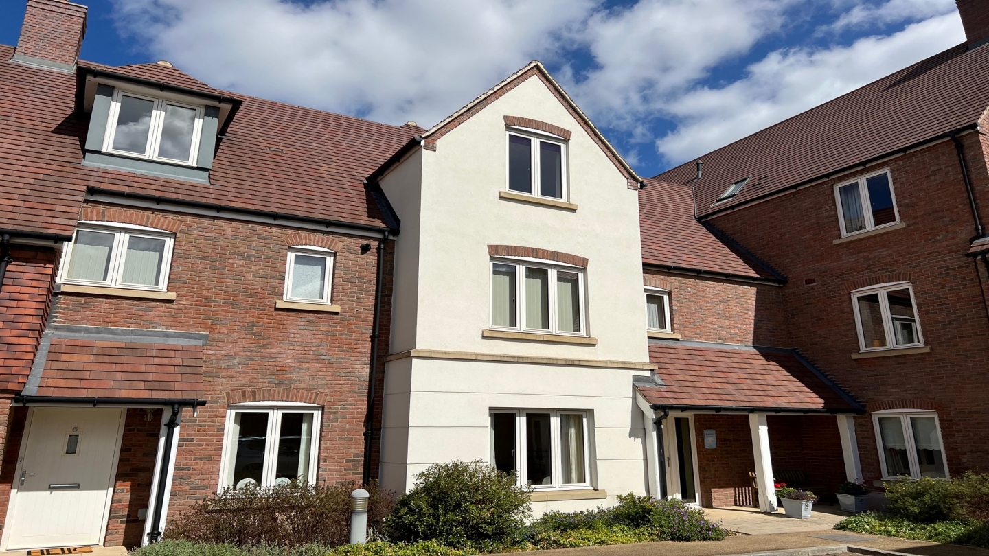 AstononTrent, 14 Bradmore Gardens Independent Living Apartment, £