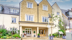 Witney External