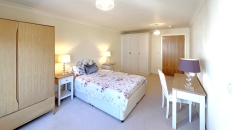 8 Ashfields Grove bedroom