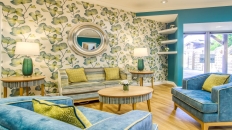 Lounge area