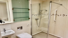 En-suite shower room