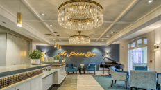 Piano Bar