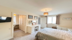 Main bedroom
