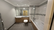 No.3 Bathroom